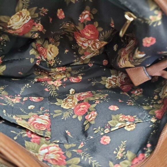 Call it Spring brown shoulder bag - Picture 6 of 8